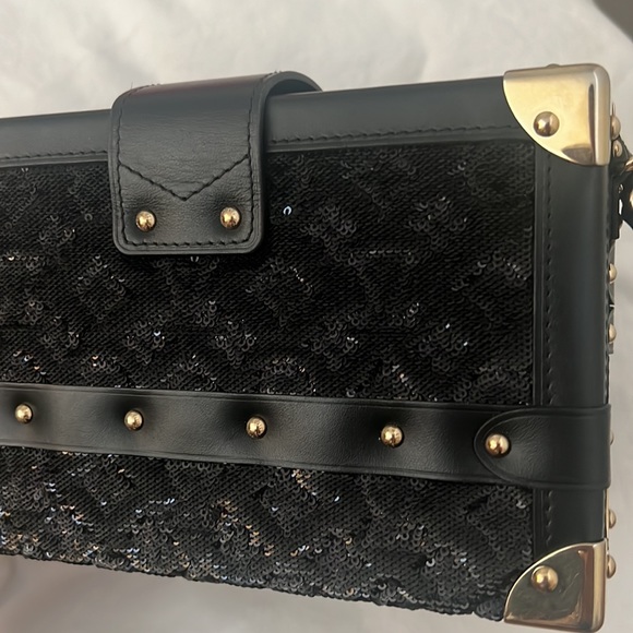 Louis Vuitton 1/1 sequin from saks special order clutch bag. Authentic - Picture 3 of 4